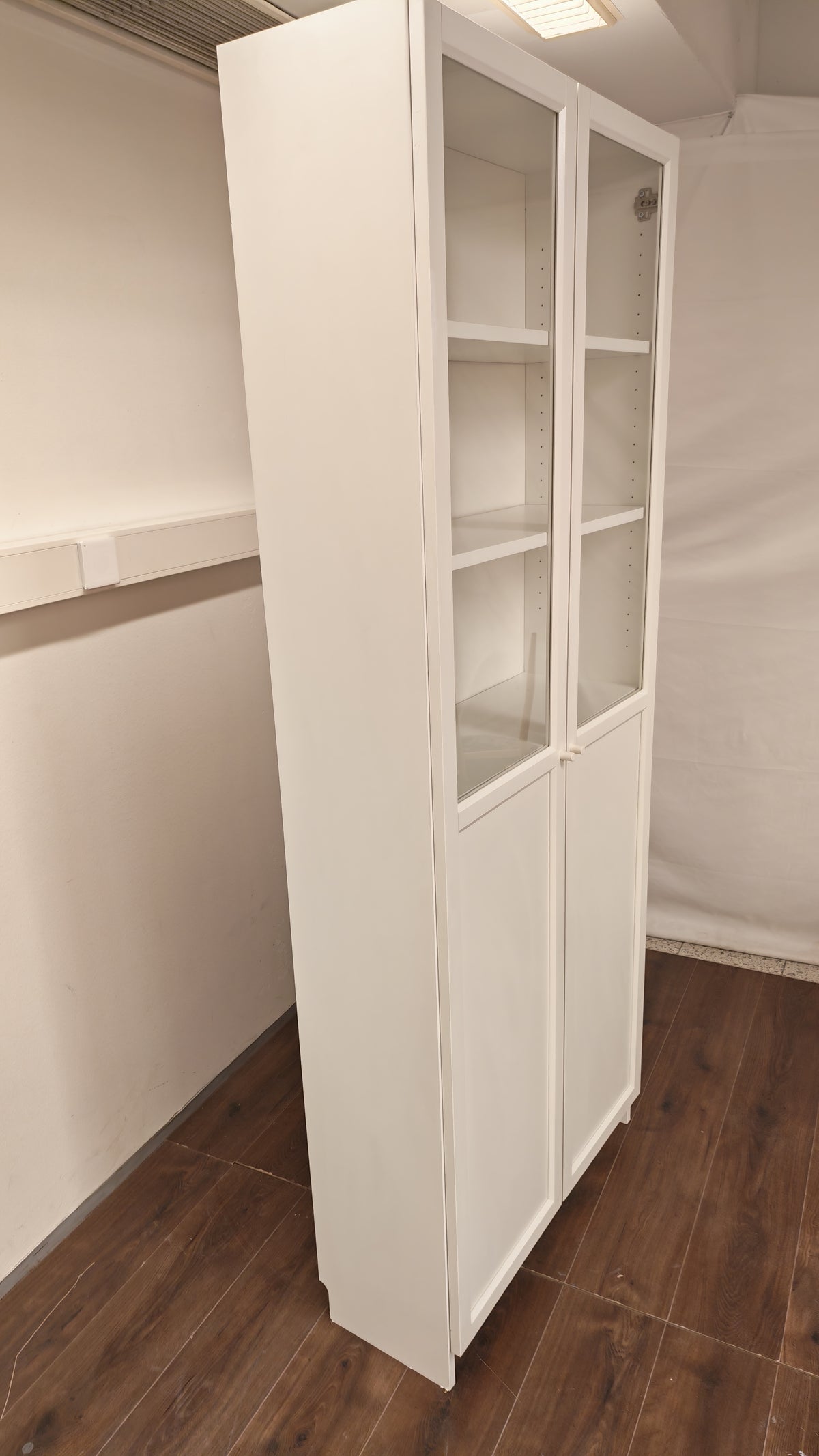Ikea BILLY / OXBERG Kirjahylly+paneeli-/vitriiniovet, valkoinen, 80x30x202 cm Kalustori