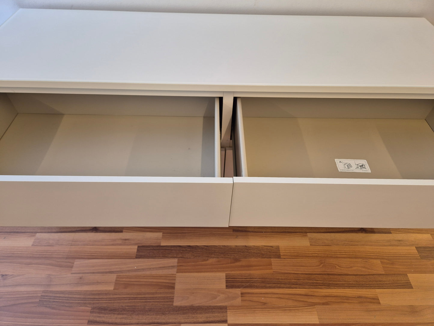 Ikea Malm Lipasto