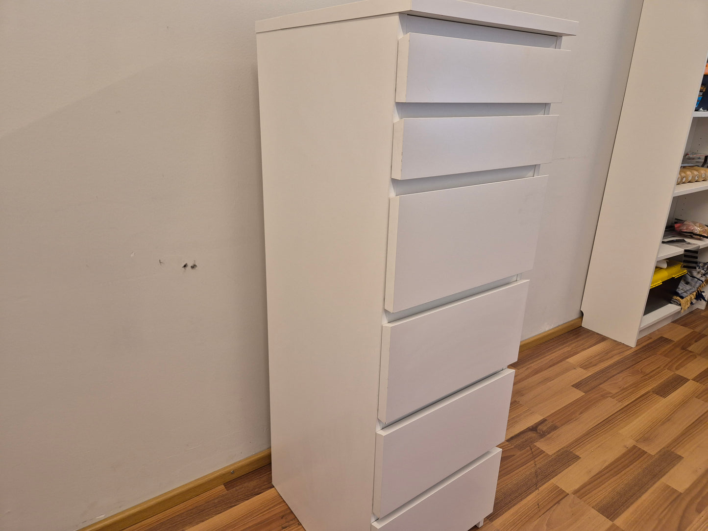 Ikea MALM lipasto 6 - valkoinen / peililasi