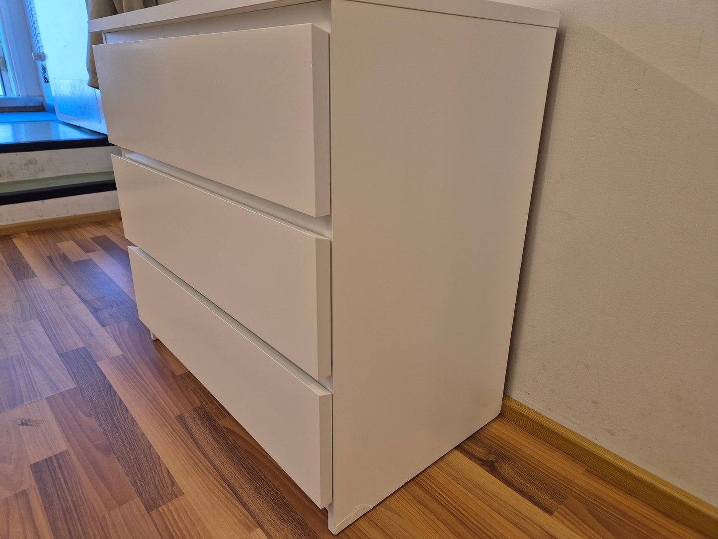 Ikea Malm Lipasto