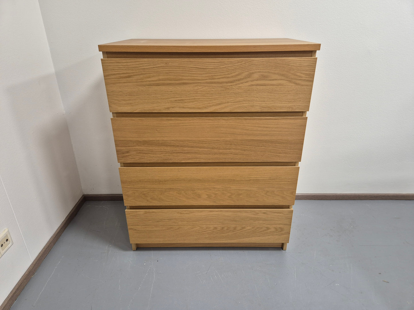 Ikea Malm Lipasto