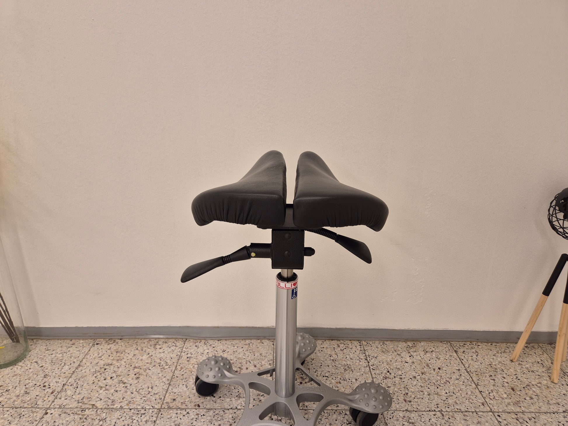 Salli SwingFit Satulatuoli Kalustori