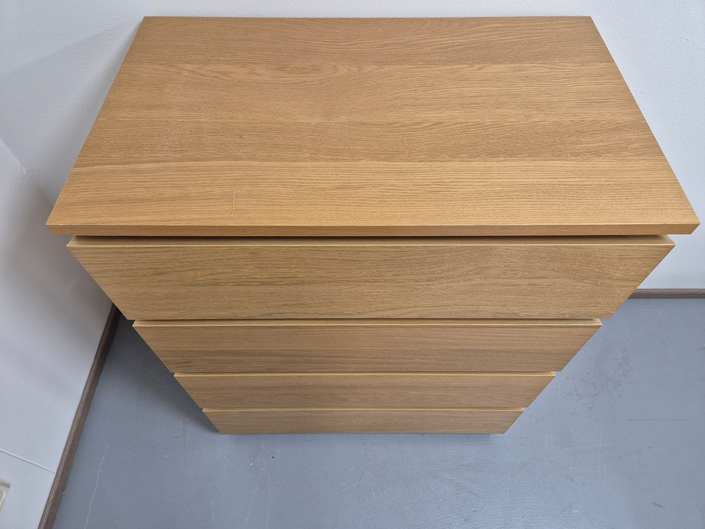 Ikea Malm Lipasto