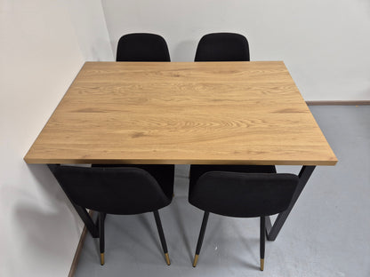 Jysk AABENRAA Ruokapöytä ja 4 Tuolia