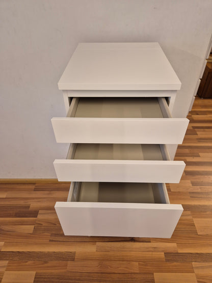 Ikea Malm Lipasto