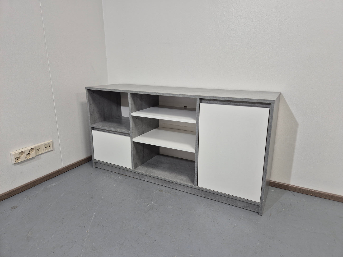 Jysk Billund Senkki/Lipasto