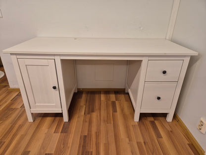 Ikea Hemnes Työpöytä