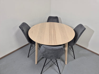 Ikea LISABO Ruokapöytä ja 4 tuolia