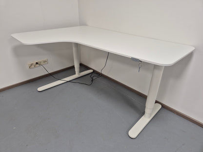 Ikea Bekant Työpöytä