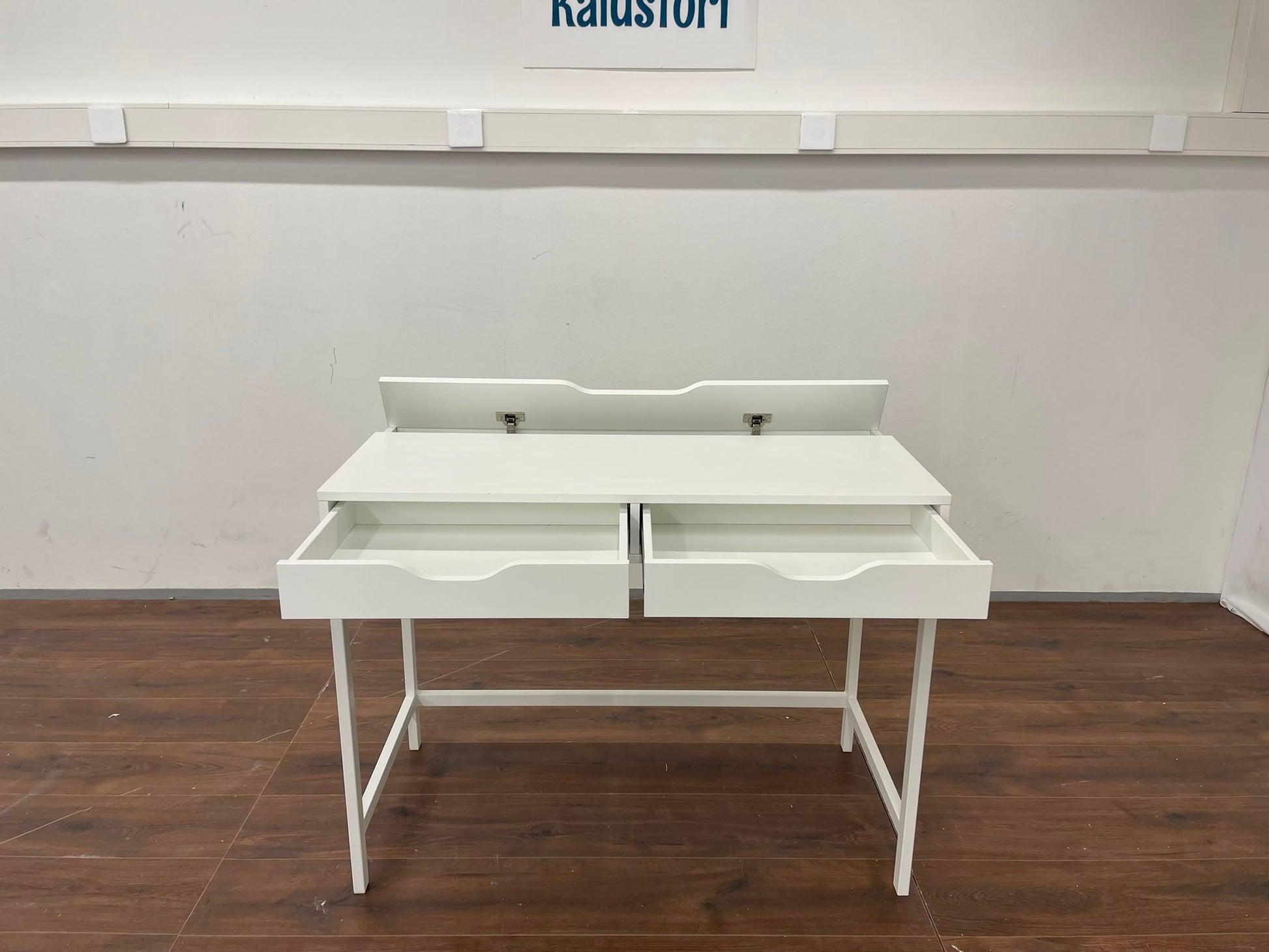 Ikea ALEX Työpöytä 60x120 cm Kalustori