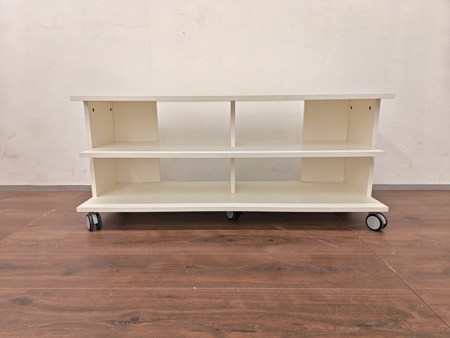Ikea Tv-taso Kalustori