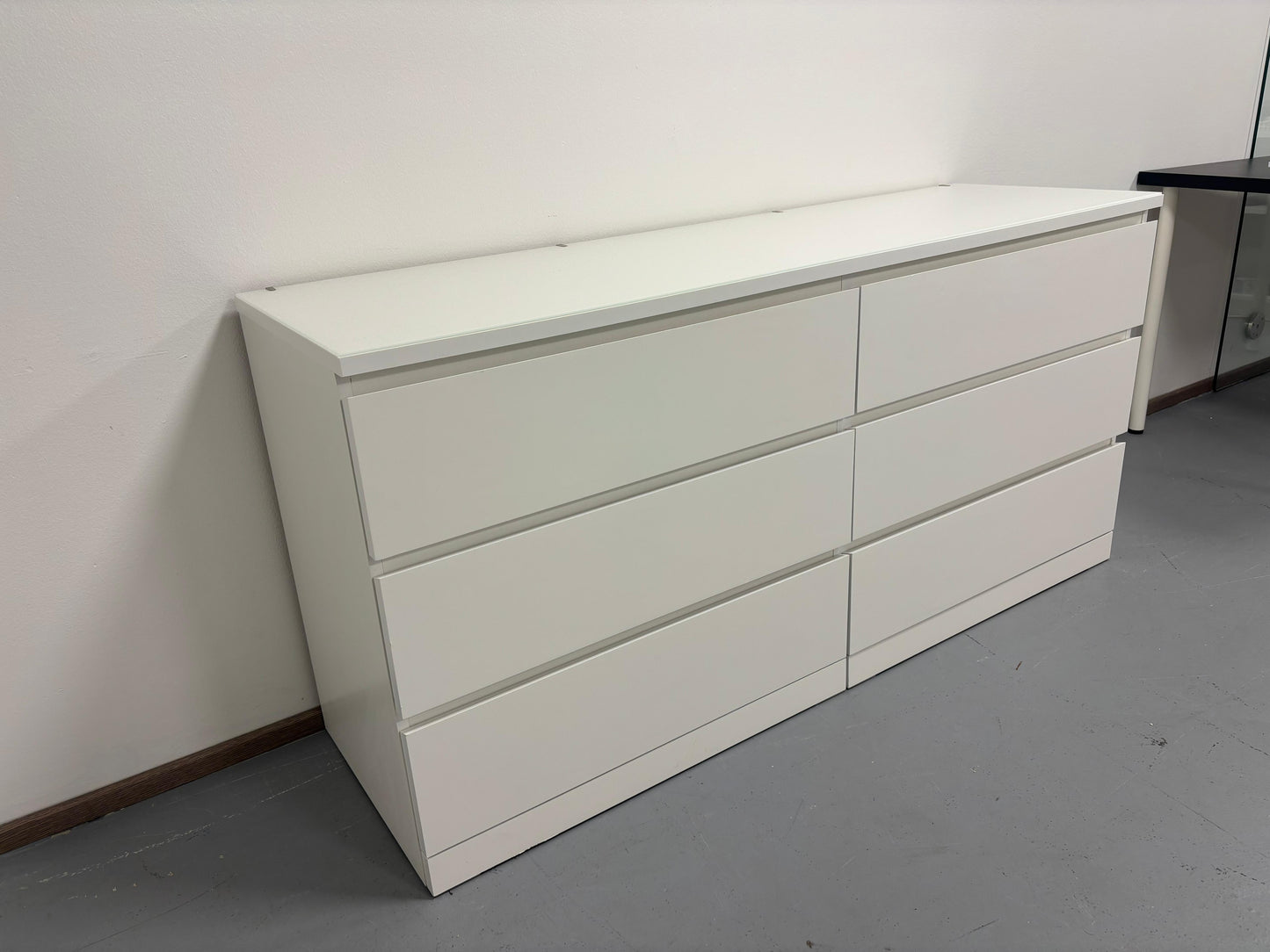 Ikea Malm Lipasto
