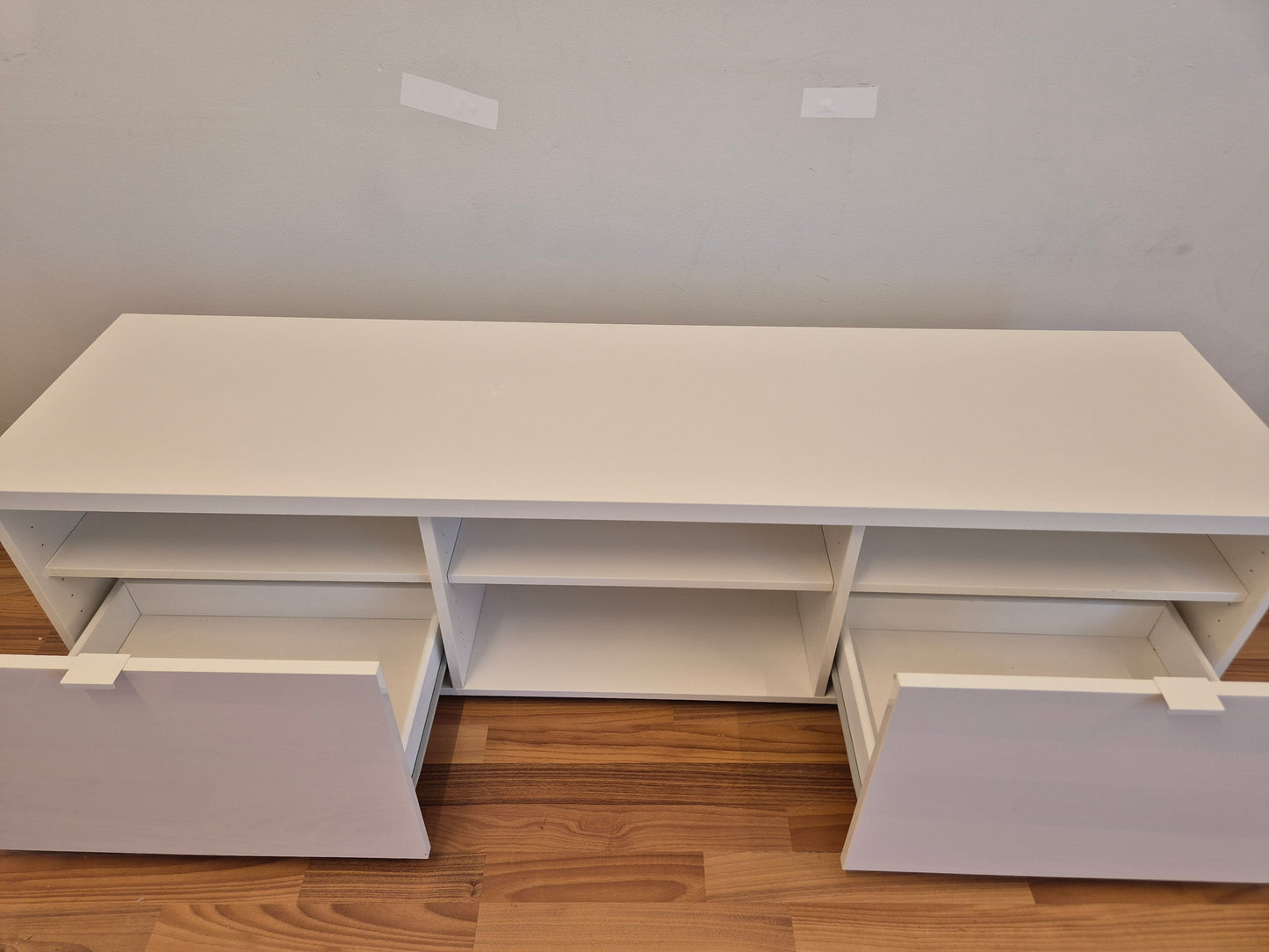 Ikea Byås Tv taso