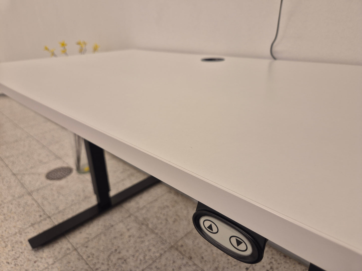 Sähköpöytä Kalustori