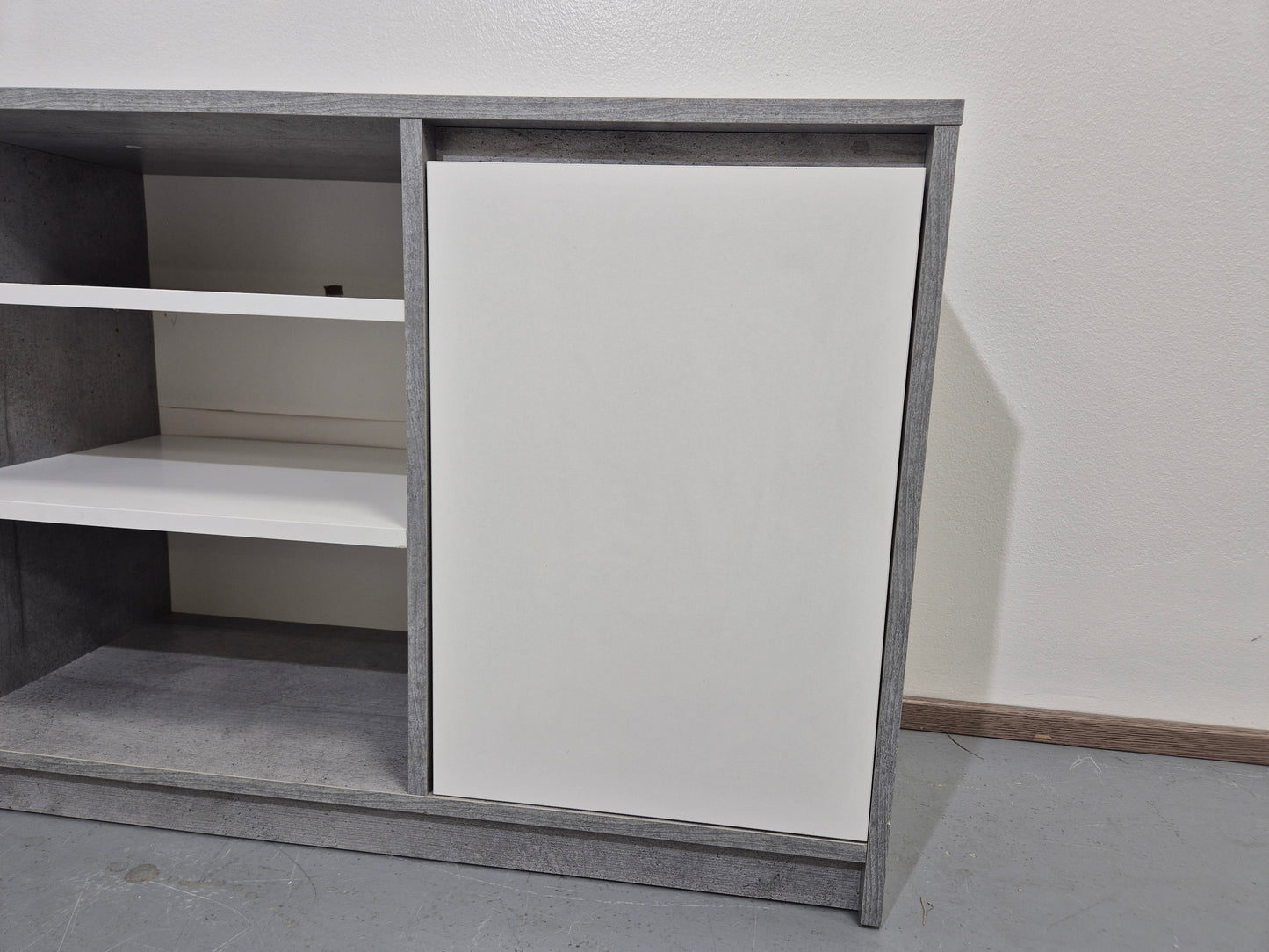 Jysk Billund Senkki/Lipasto