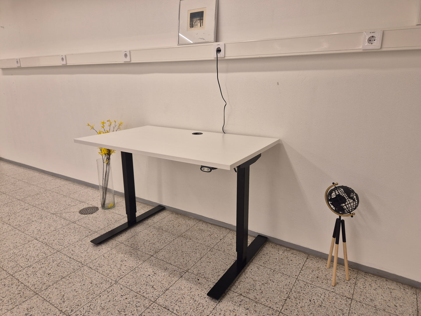 Sähköpöytä Kalustori