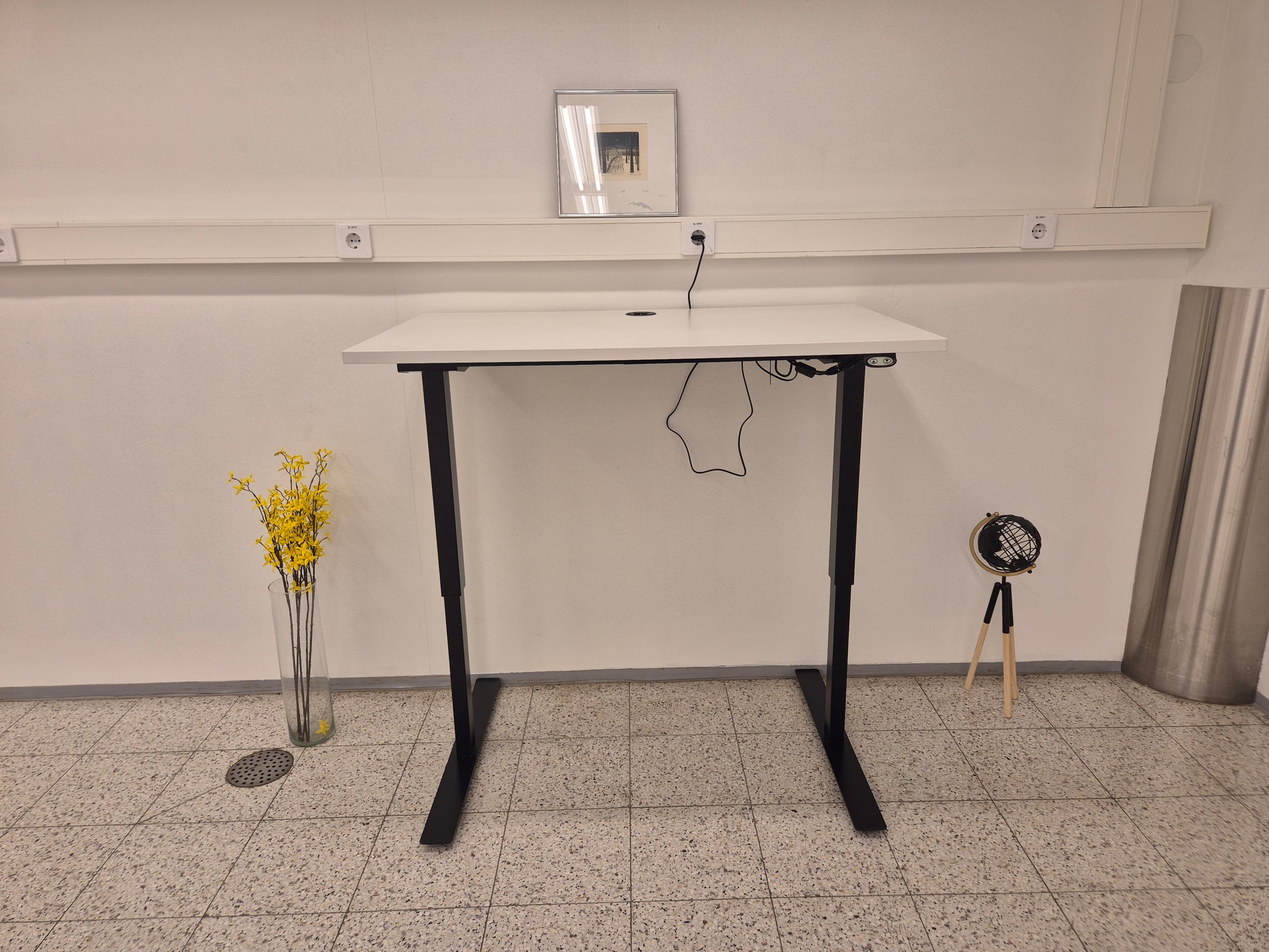 Sähköpöytä Kalustori