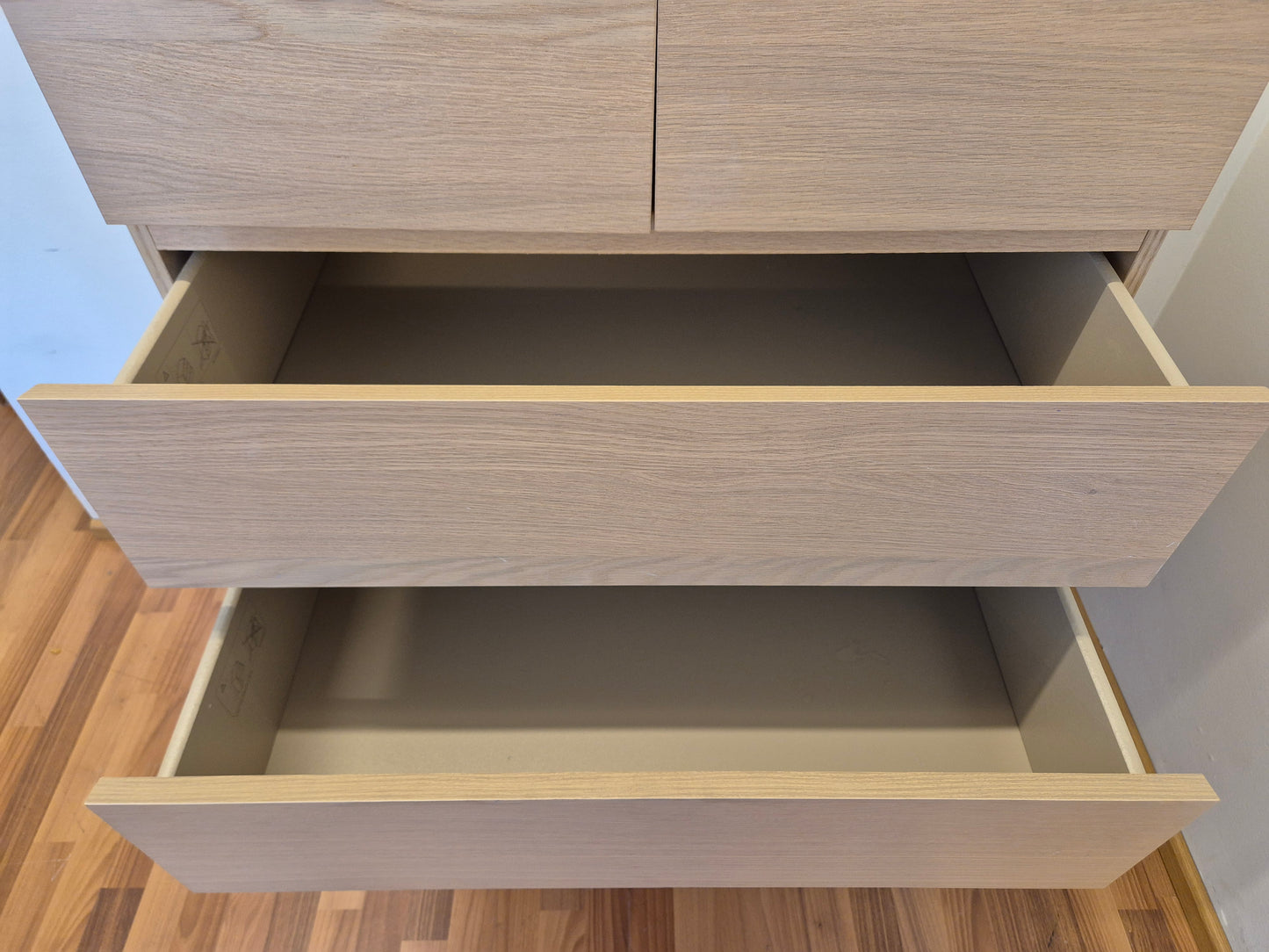 Ikea Malm Lipasto