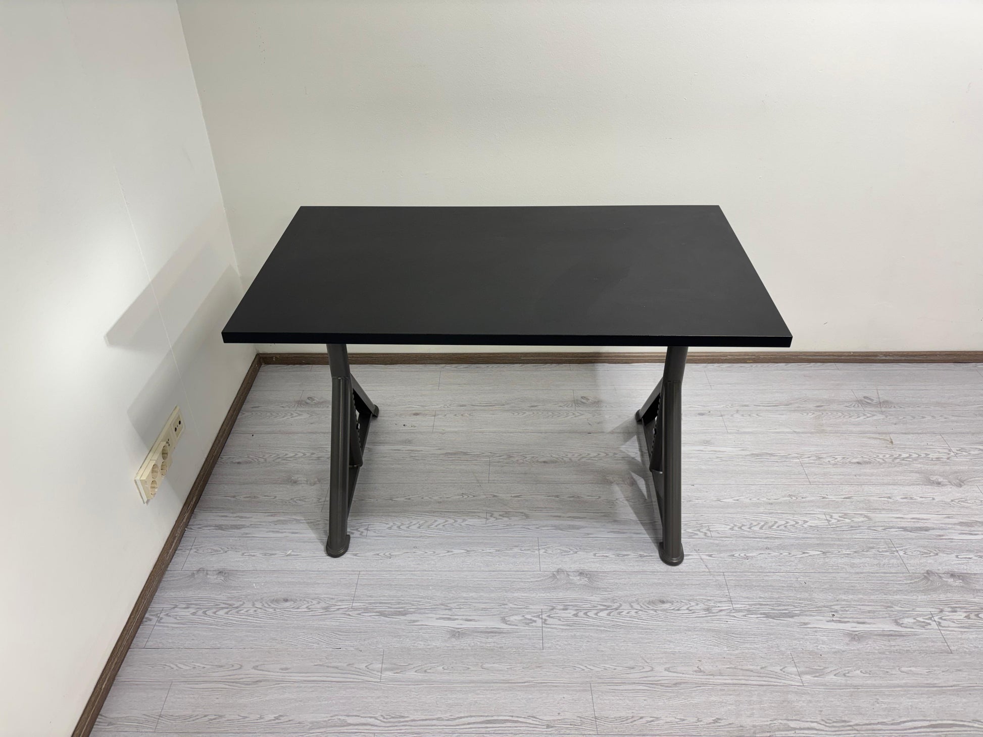 Ikea Idåsen Työpöytä Kalustori