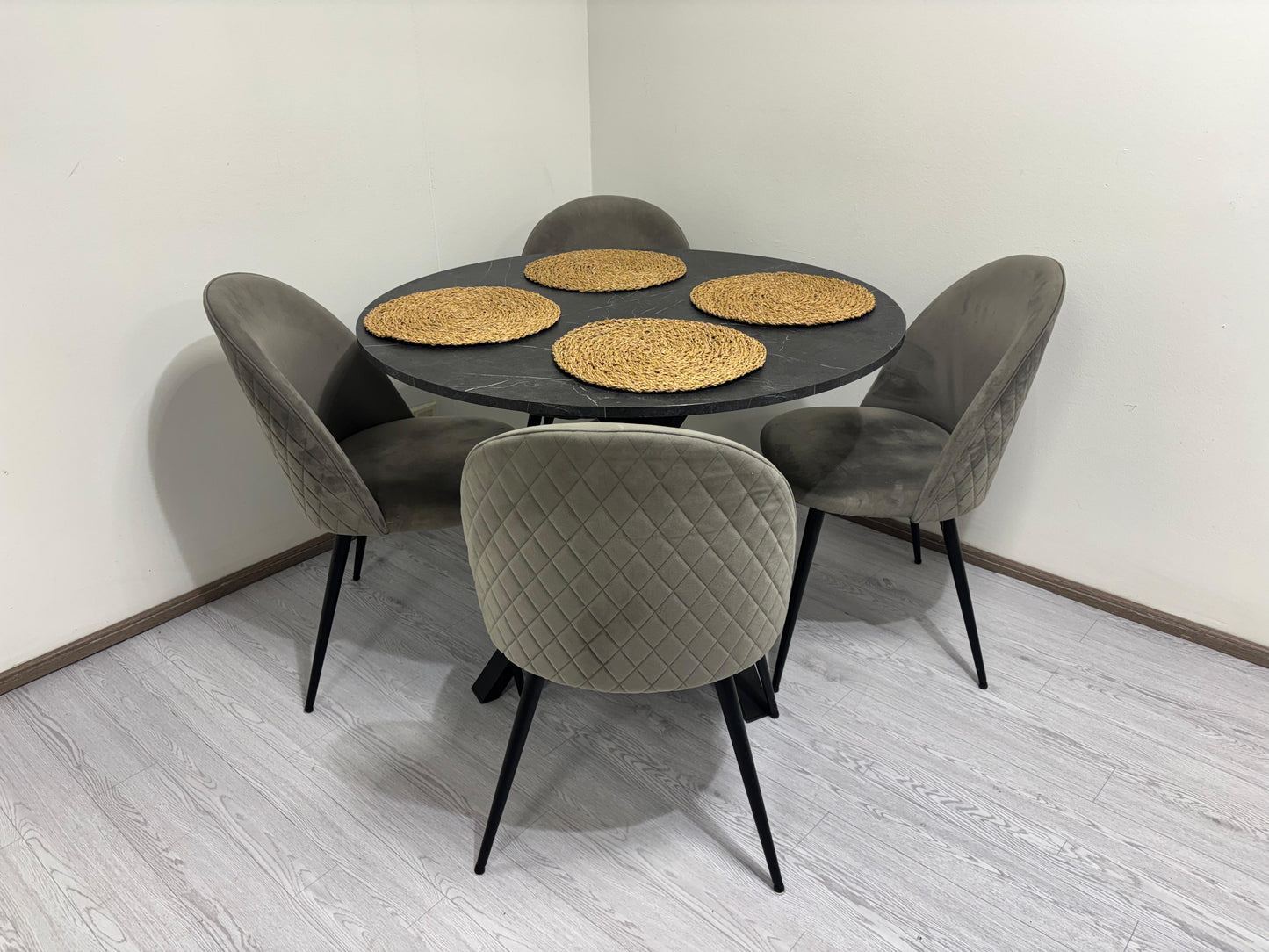 Ikea MARIEDAMM Rokapöytä ja 4 Ikea MARIEDAMMRuokapöydän Tuolia Kalustori