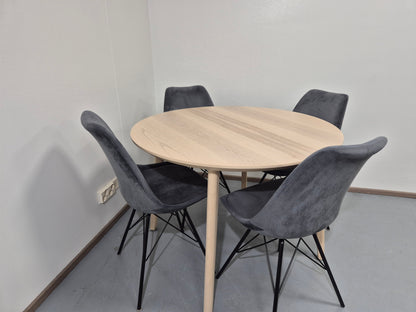 Ikea LISABO Ruokapöytä ja 4 tuolia