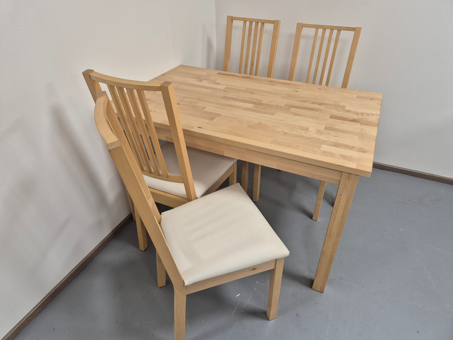 Ikea Norden Ruokapöytä ja 4 Tuolia