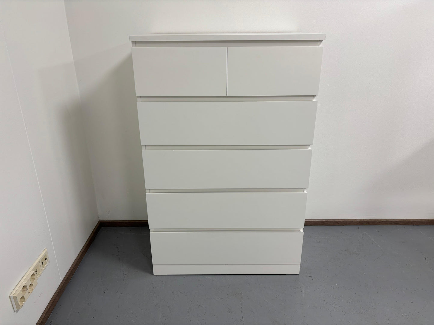 Ikea Malm Lipasto