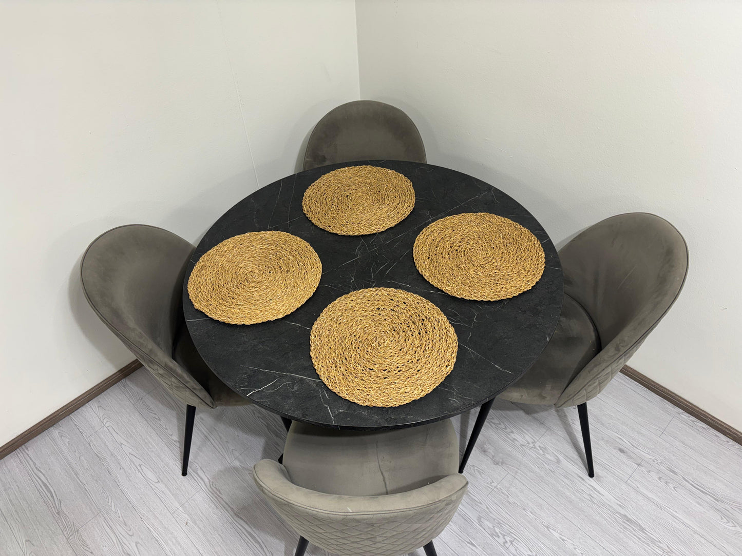 Ikea MARIEDAMM Rokapöytä ja 4 Ikea MARIEDAMMRuokapöydän Tuolia Kalustori