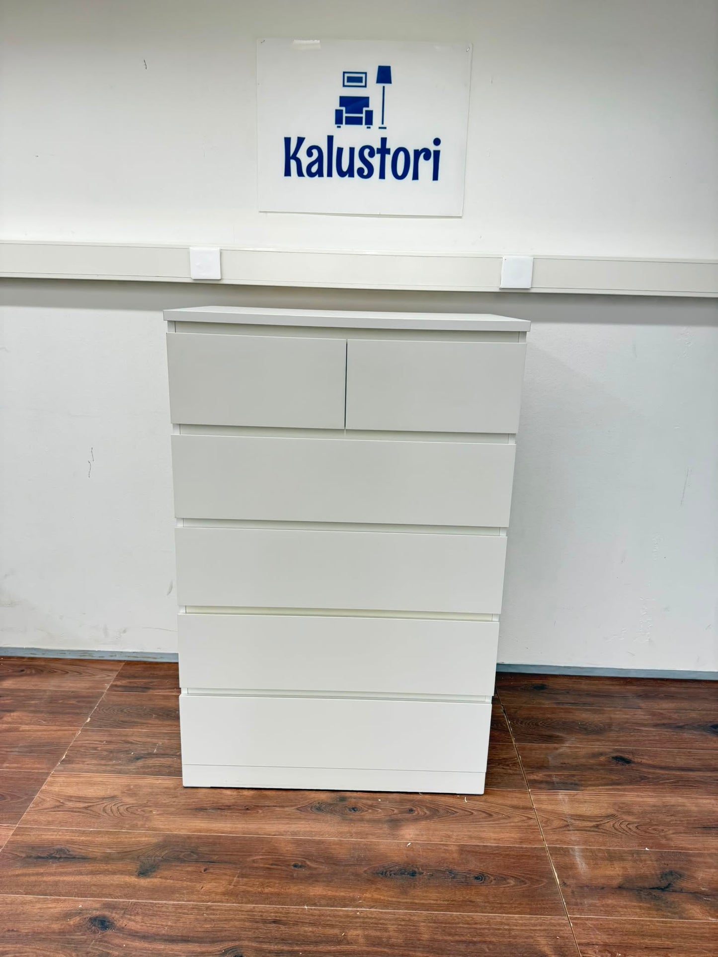 M Kalustori