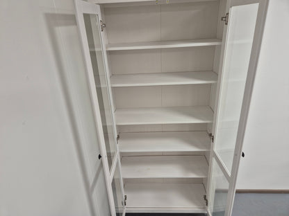Ikea Hemnes Vitriinikaappi