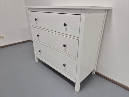 Ikea Hemnes Lipasto