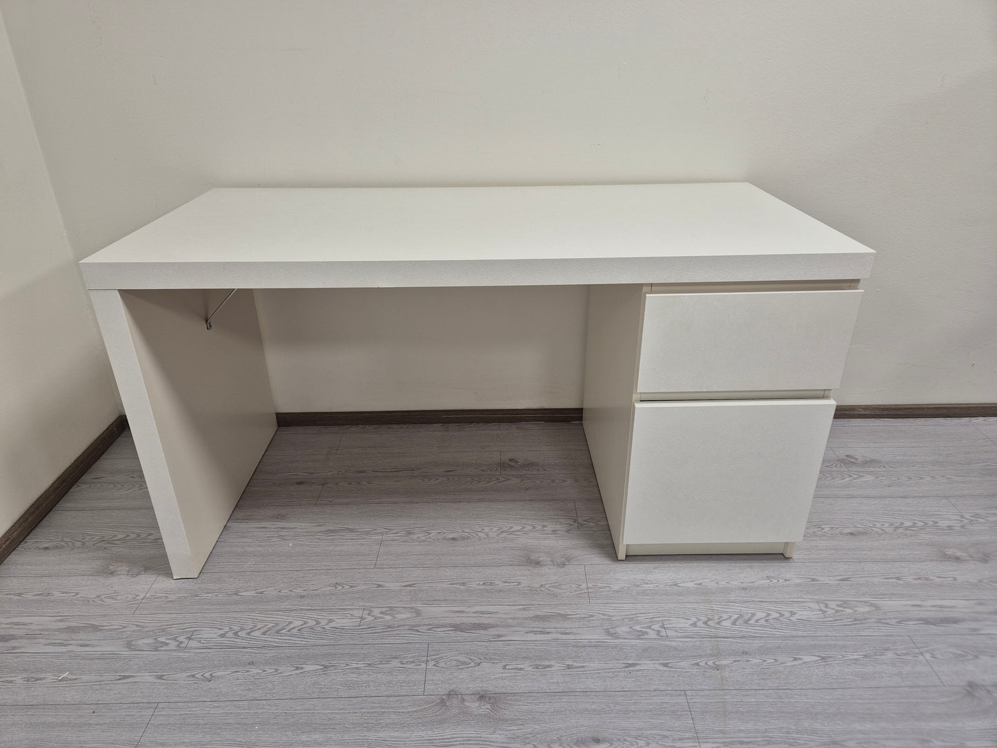 Ikea Malm Työpöytä Kalustori