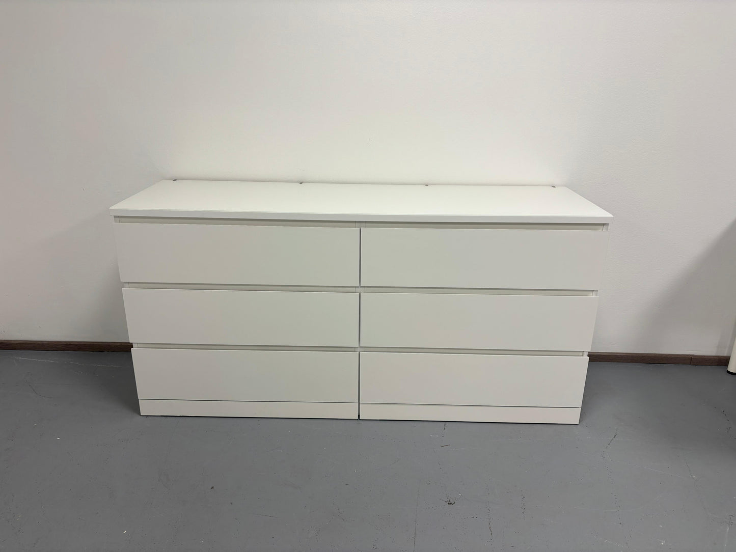 Ikea Malm Lipasto