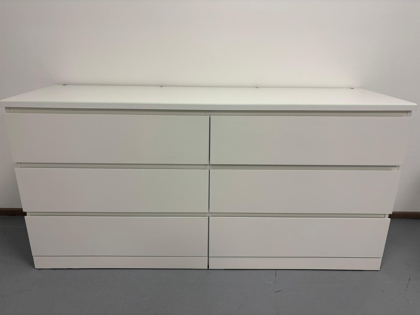 Ikea Malm Lipasto