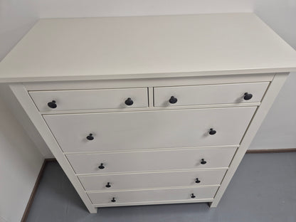 Ikea Hemnes Lipasto