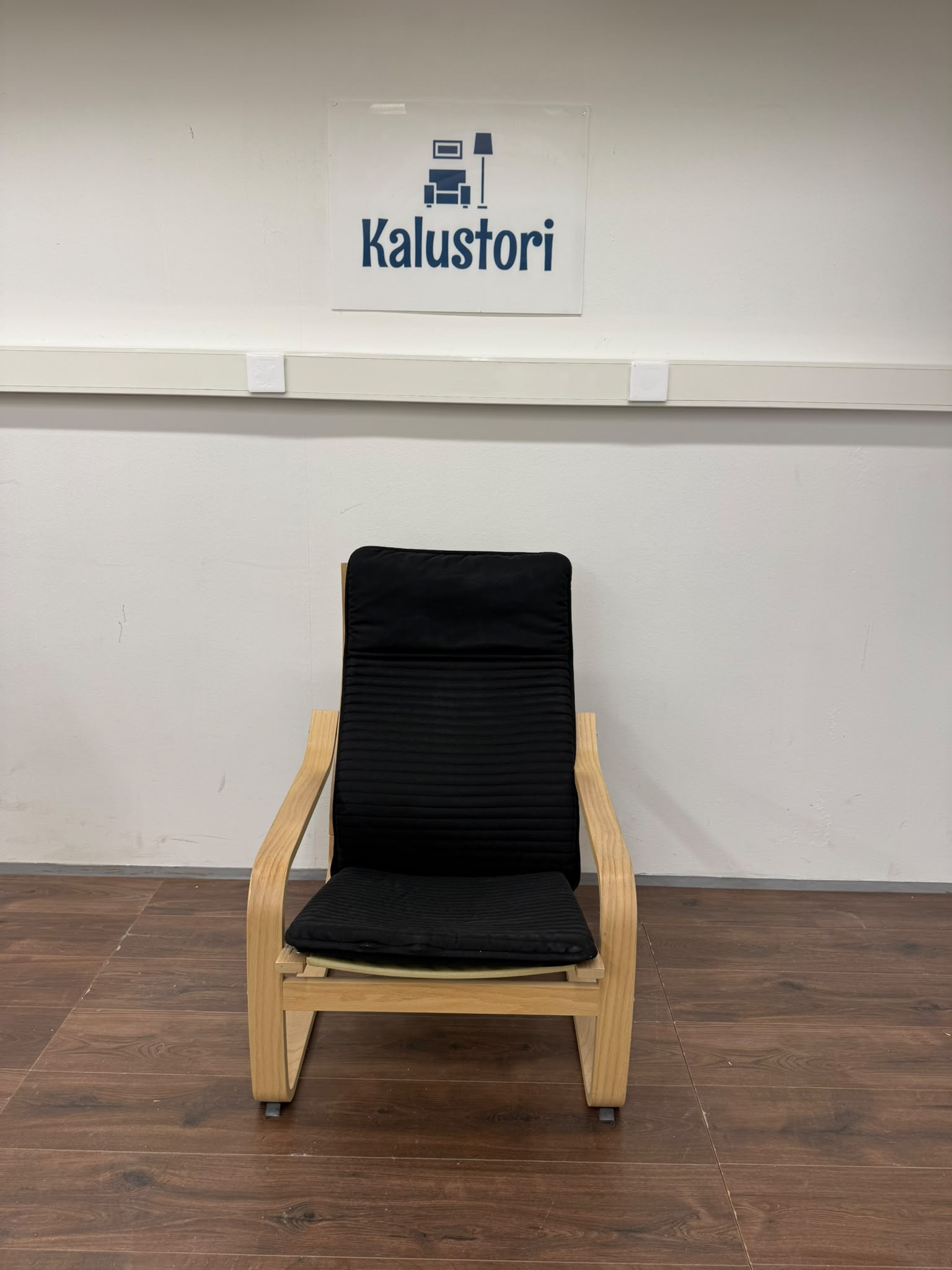 A Kalustori