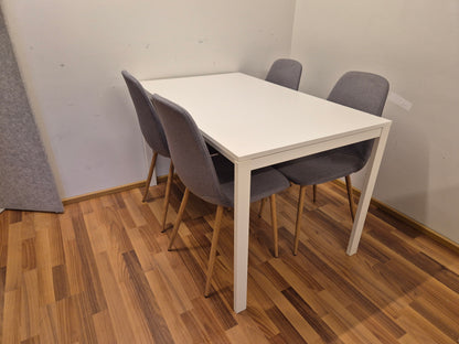 Ikea Melltorp Ruokapöytä ja 4 Tuolia