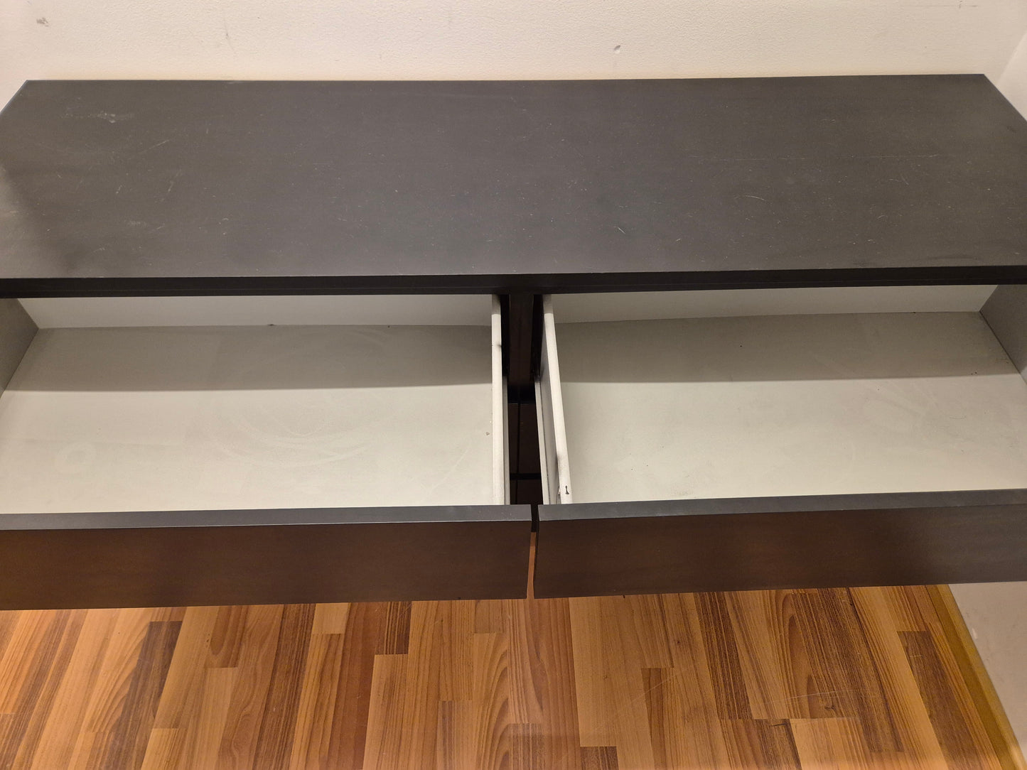 Ikea Malm Lipasto