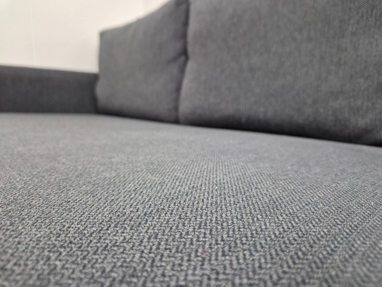 Ikea FRIHETEN 3:n istuttava vuodesohva