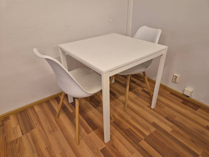 Ikea Melltrop Pöytä ja 2 Tuolia