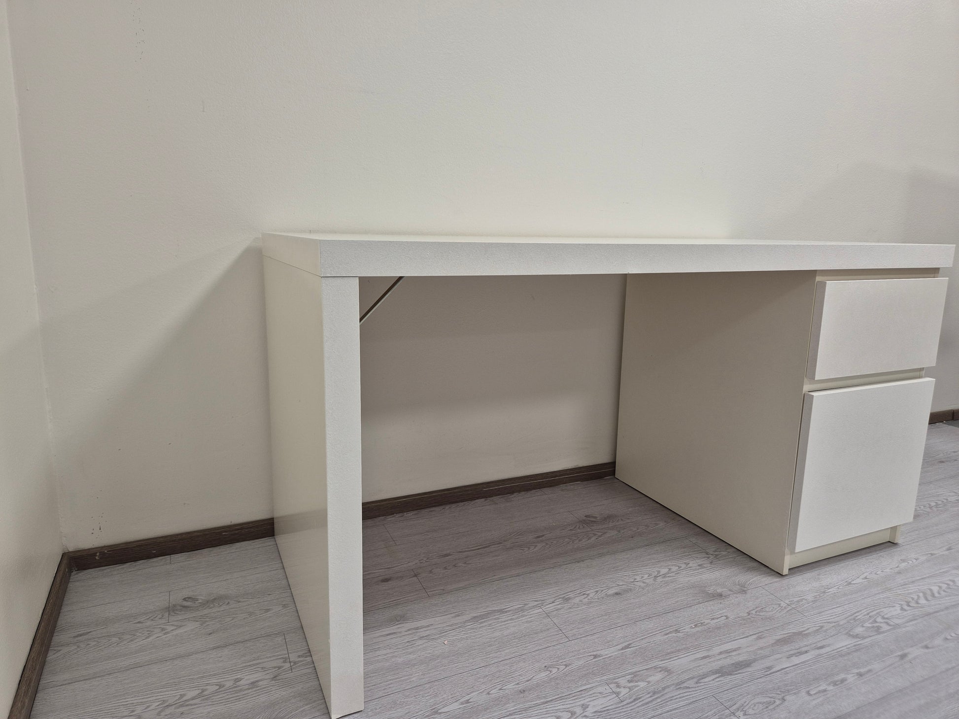 Ikea Malm Työpöytä Kalustori