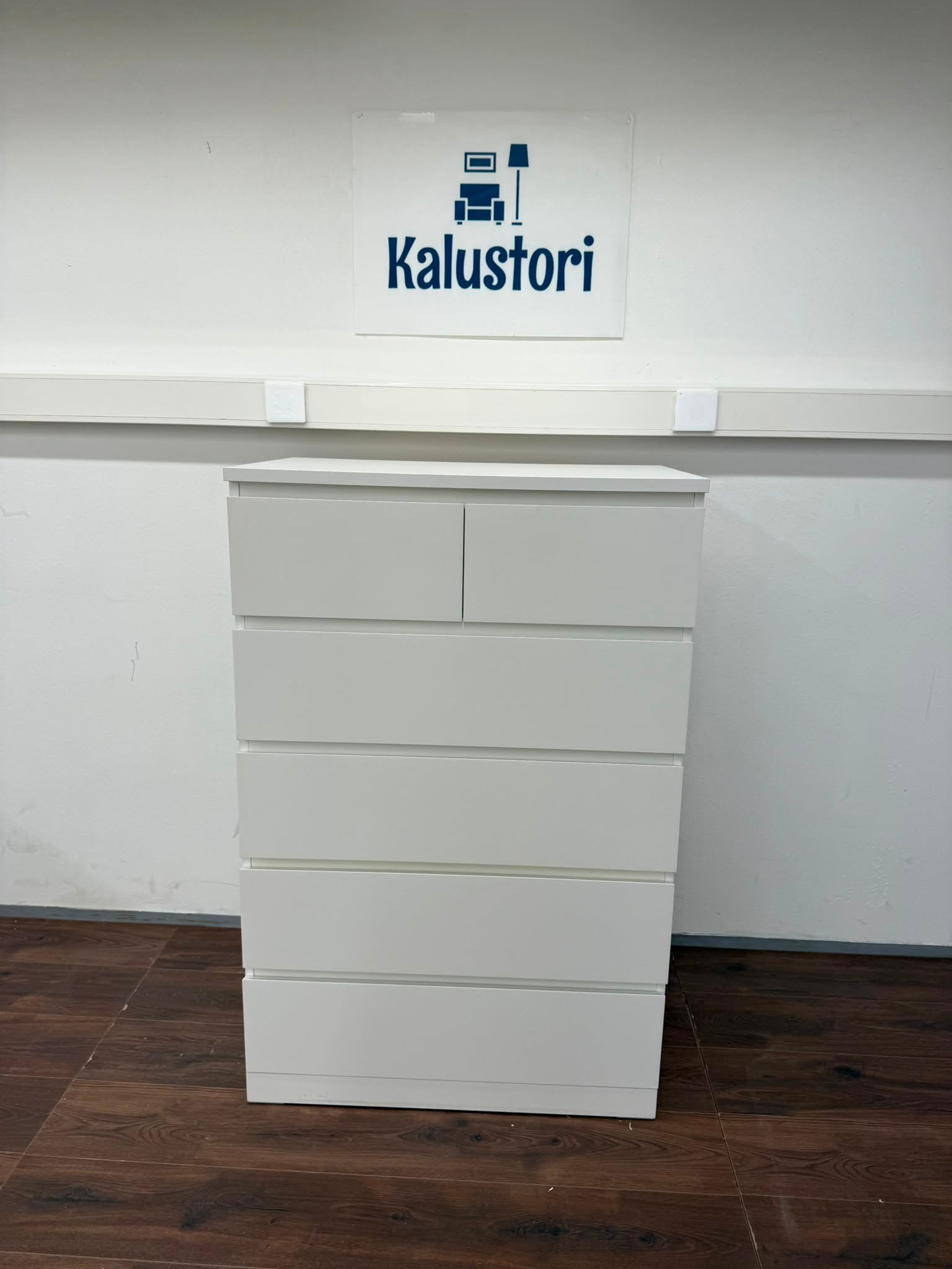 M Kalustori