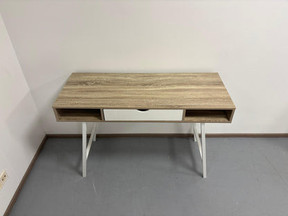 Jysk Abbetved työpöytä