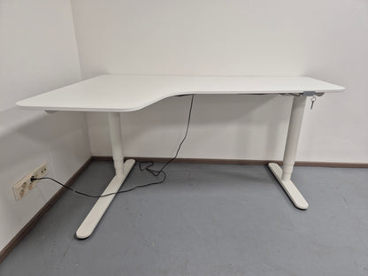 Ikea Bekant Työpöytä