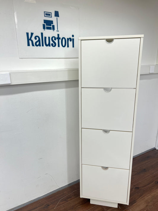 3 Kalustori
