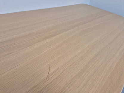 Ikea Bekant Sähköpöytä