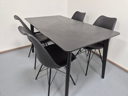 Ikea LISABO Ruokapöytä ja 4 Tuolia
