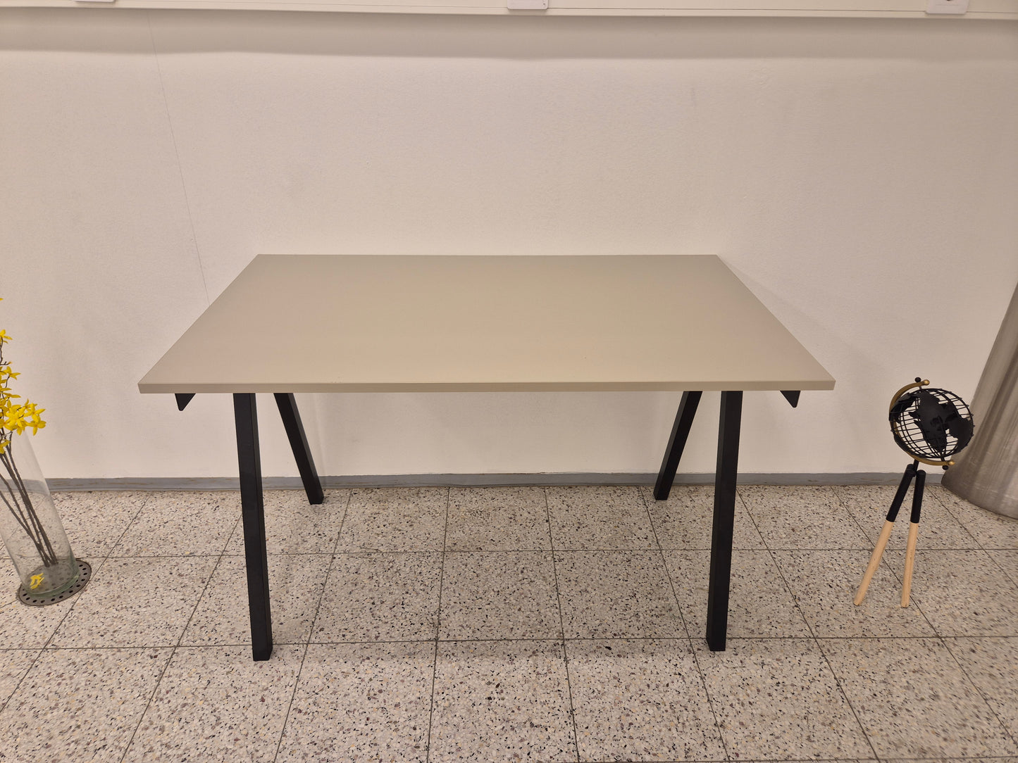 Ikea Trotten Työpöytä Kalustori