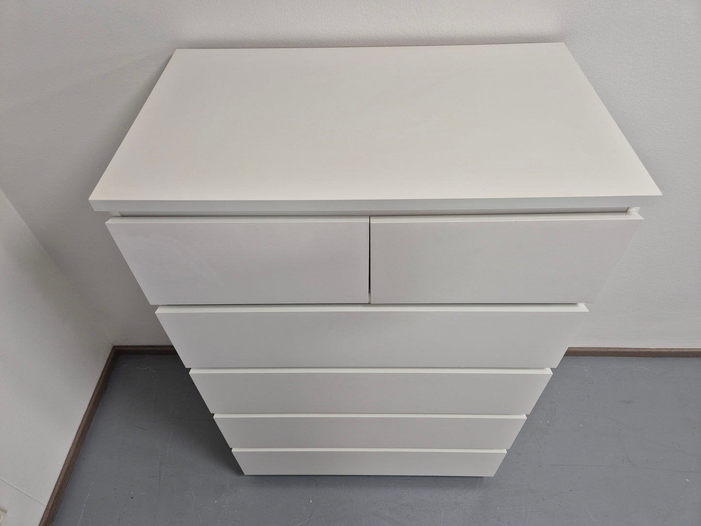 Ikea Malm Lipasto