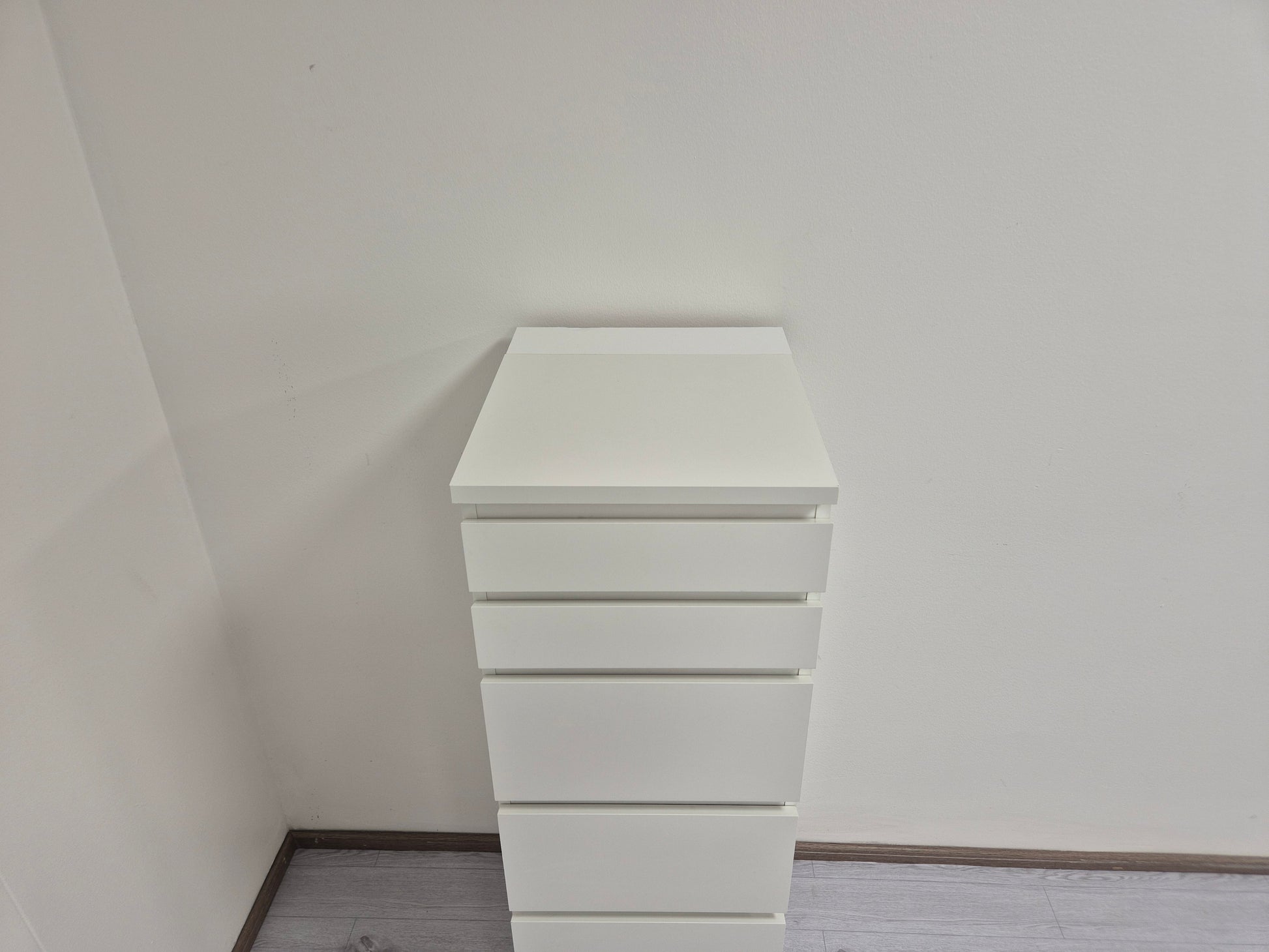 Ikea Malm Lipasto Peilillä Kalustori